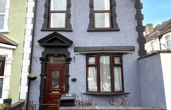 Modernisation in Bristol photo